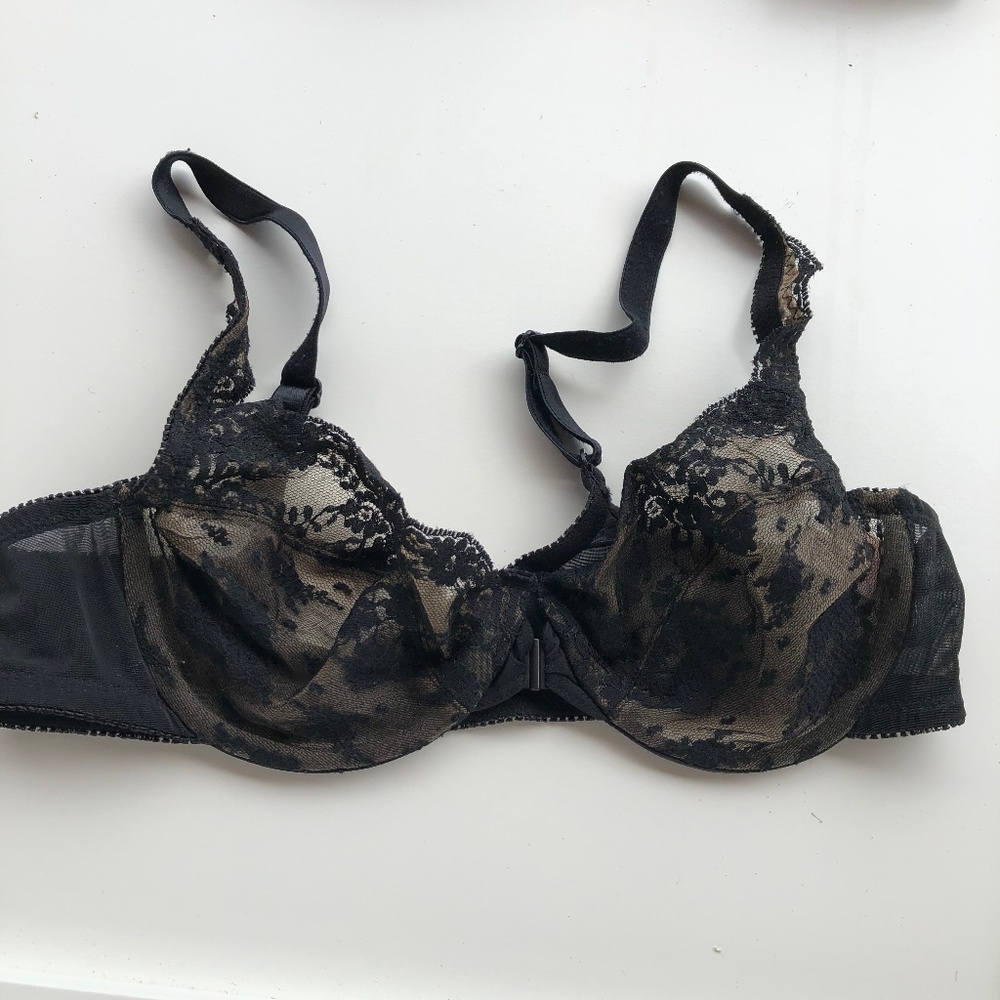 Victoria's Secret Two Tone Sheer Lace Bra